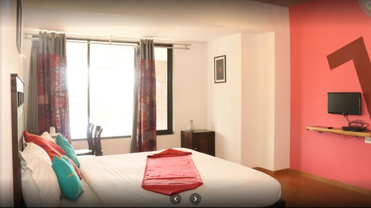 Hotel Zorba Inn Kolhapur Exterior photo